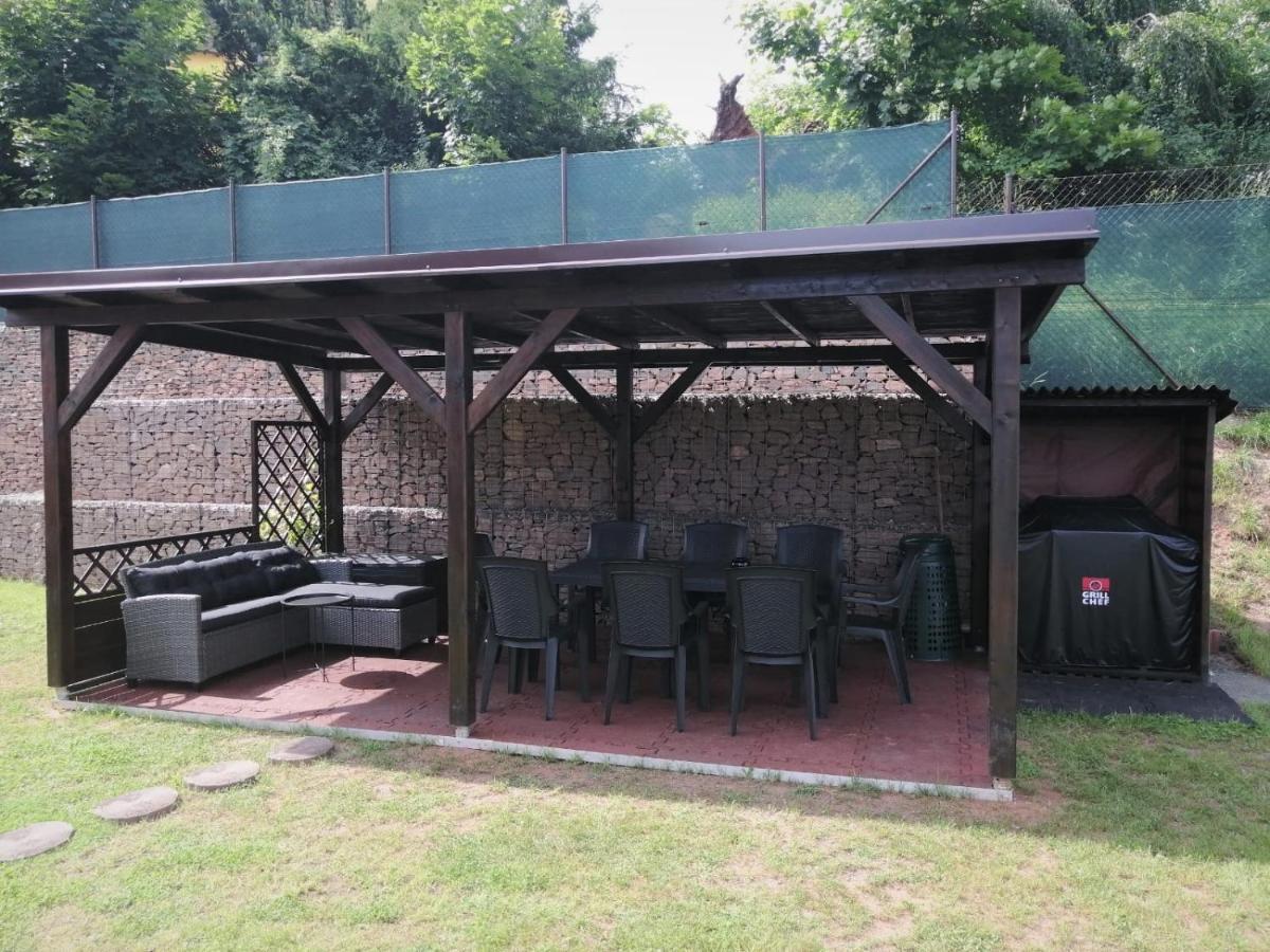 Apartmanovy Dum Sklipek Trutnov Extérieur photo