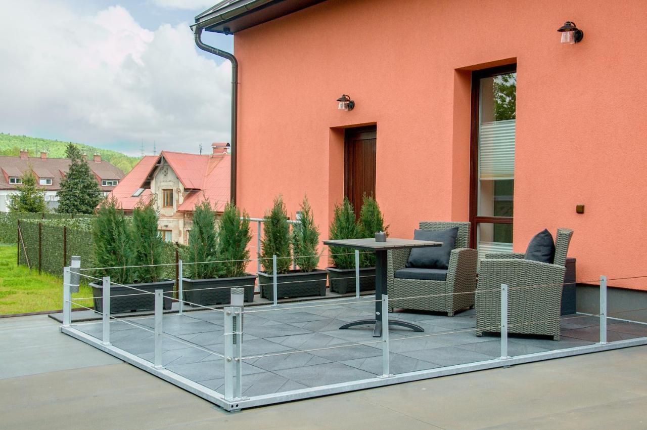 Apartmanovy Dum Sklipek Trutnov Extérieur photo